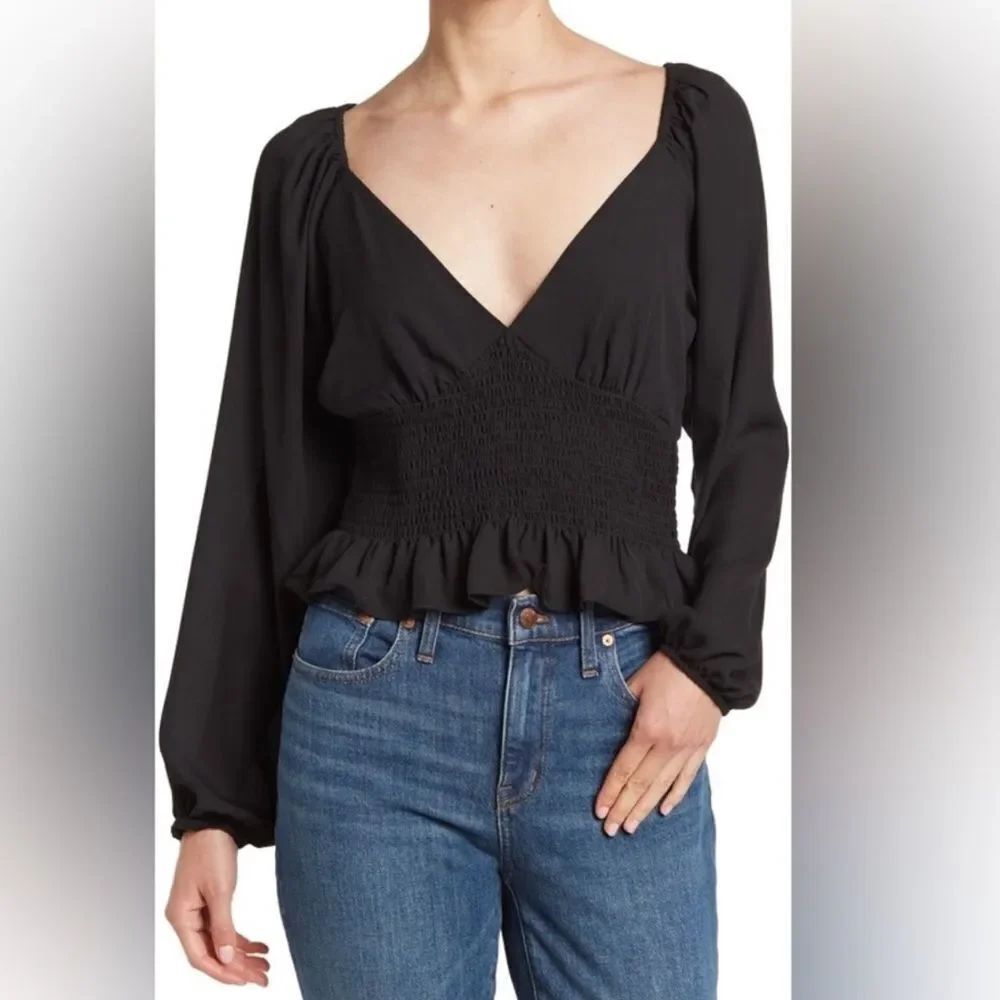 Brand NWT Black Flouncy V Neck Peplum Blouse